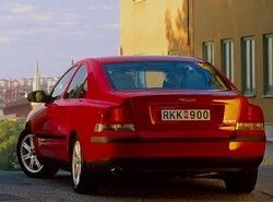 S60 2.0 T (180hp) Volvo ����